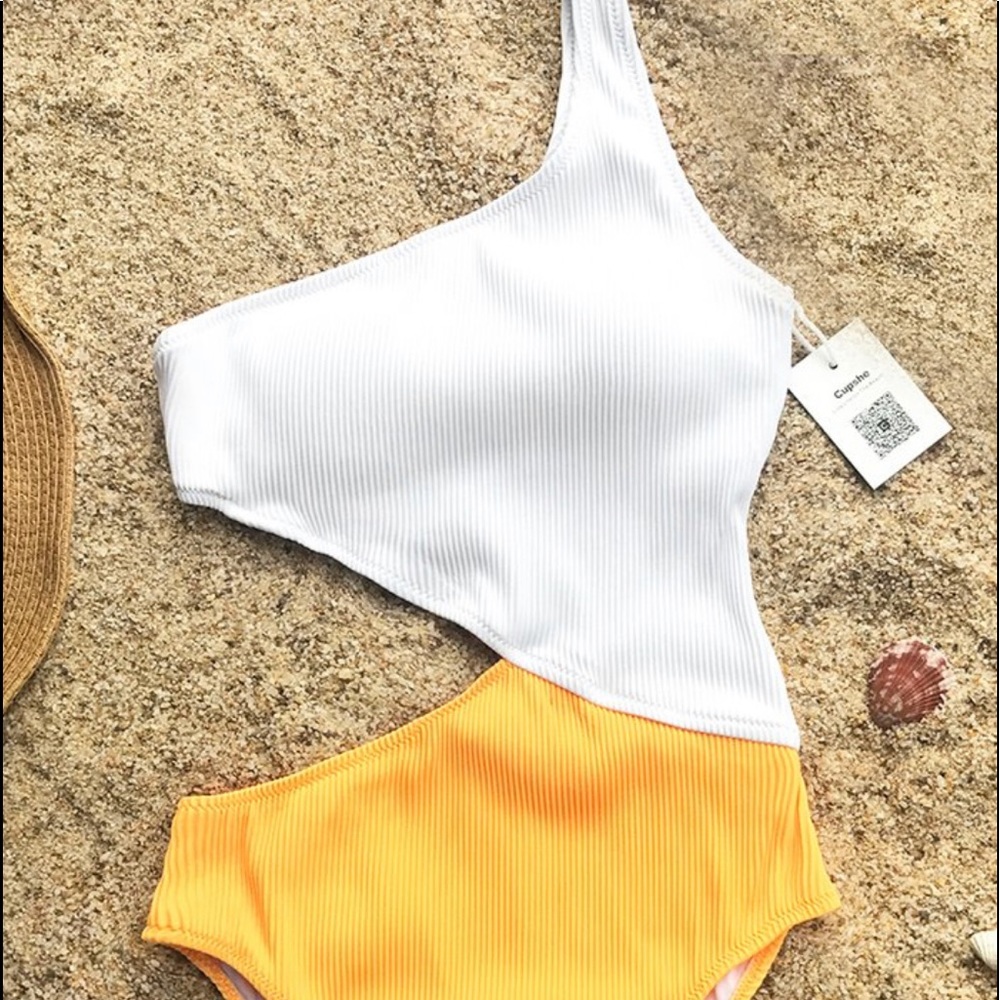 Cupshe Candy Rain one shoulder one-piece swimsuit.